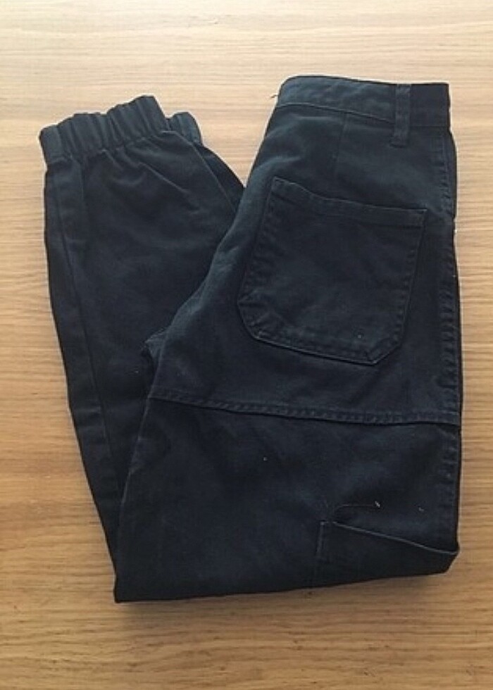 Bershka kargo pantolon - Görsel 3