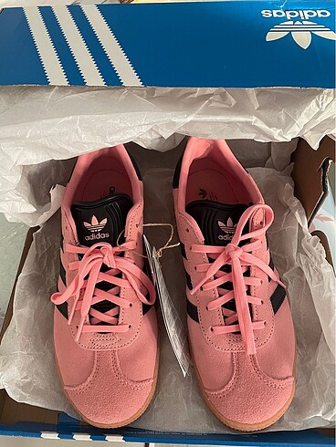 38 Beden Adidas Gazelle Orjinal spor ayakkabı
