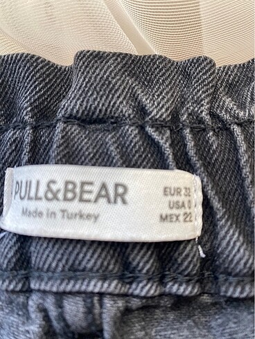 Pull and Bear Pull and bear jeab