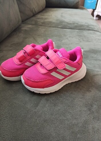 Adidas bebek ayakkabı 