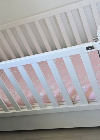 yatsan marka Beyaz Pastel Bebek cocuk  yatağı - Görsel 3