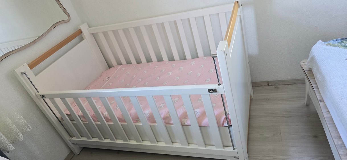 yatsan marka Beyaz Pastel Bebek cocuk  yatağı - Görsel 4