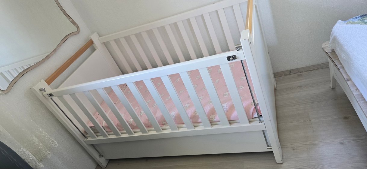 yatsan marka Beyaz Pastel Bebek cocuk  yatağı - Görsel 3