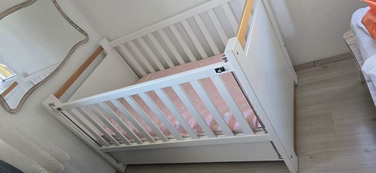 yatsan marka Beyaz Pastel Bebek cocuk  yatağı - Görsel 2