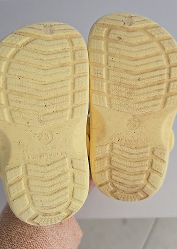 crocs Sarı Kız Terliği - Görsel 4