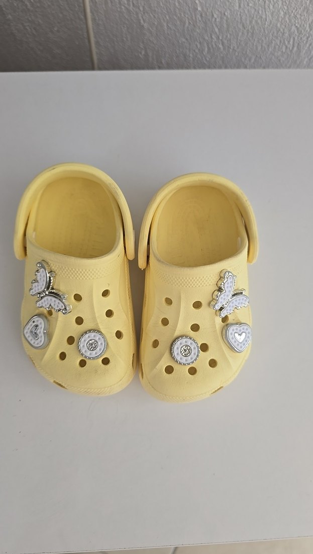 crocs Sarı Kız Terliği - Görsel 5