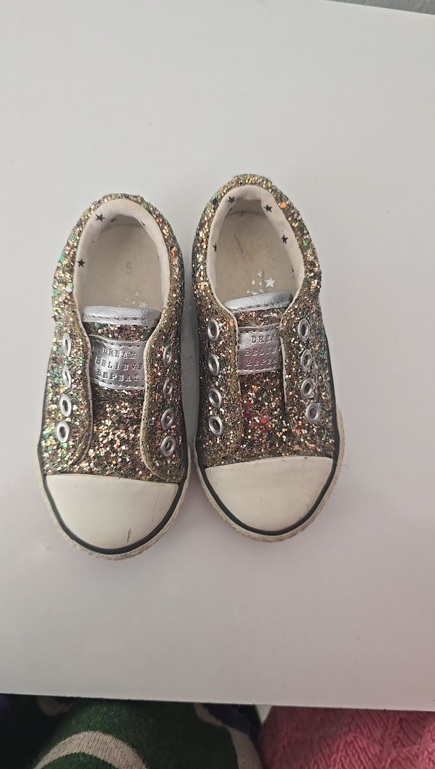 next marka Parlak Pul Detaylı 21.5 numara Kız Çocuk Ayakkabısı - Görsel 4