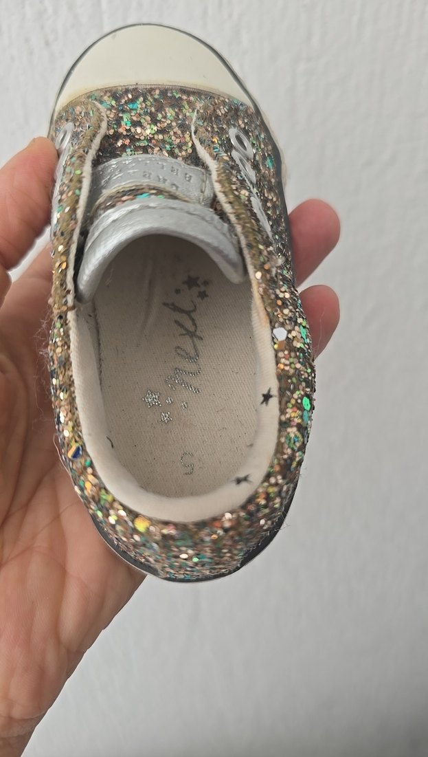 next marka Parlak Pul Detaylı 21.5 numara Kız Çocuk Ayakkabısı - Görsel 5