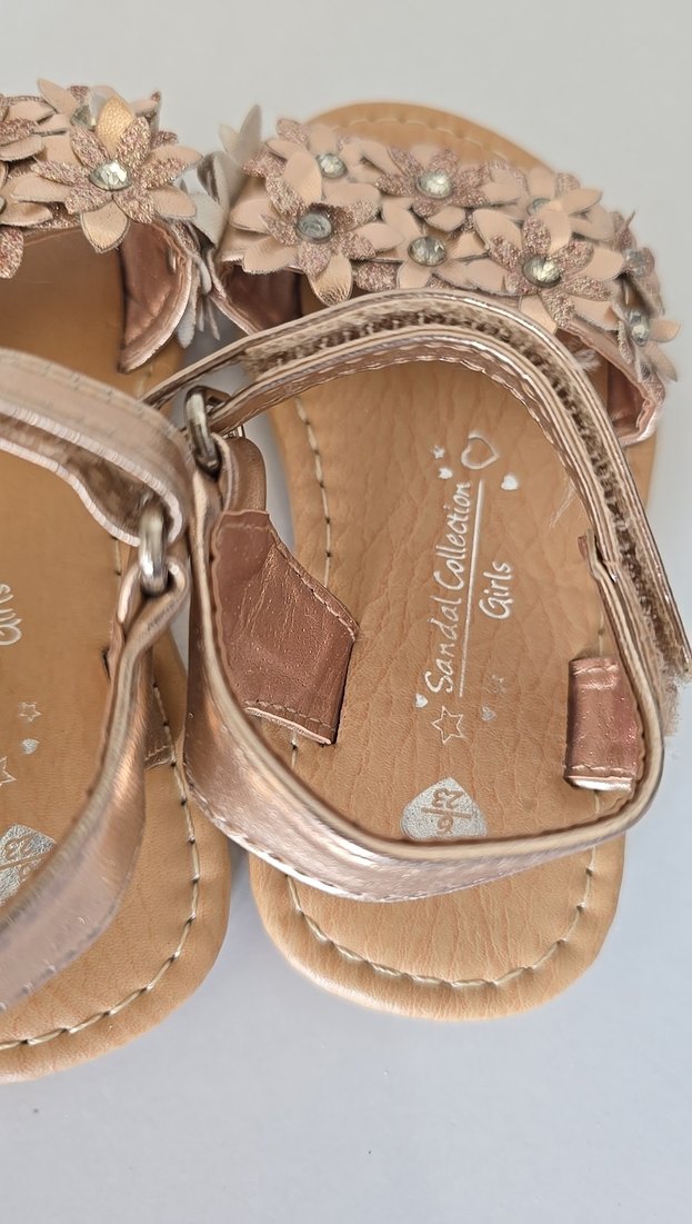 Kız Çocuk ucuk pembe Bej arası  Çiçekli Tokalı Sandalet ayakkabı - Görsel 4