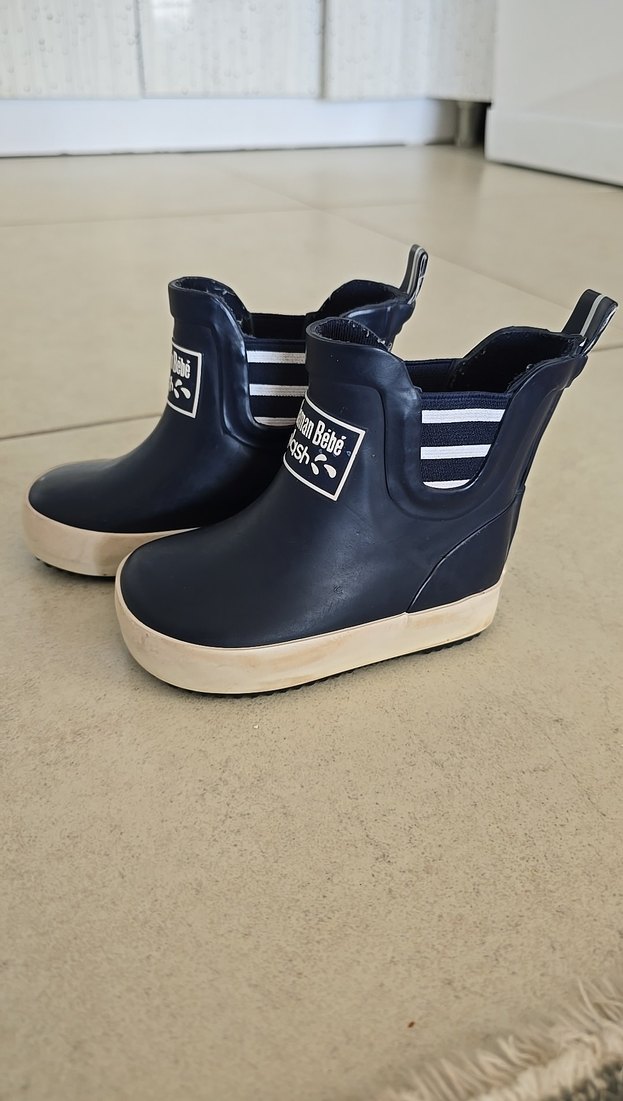 jojo marka 23 numara yağmurluk çizme - Görsel 2