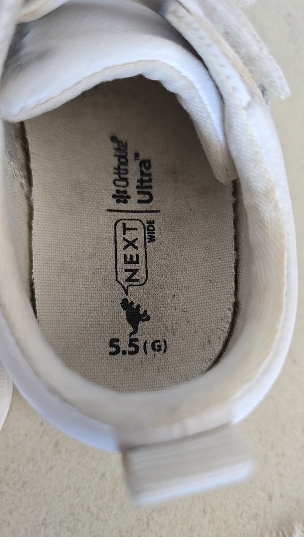 %100 deri Beyaz next marka 24 no ayakkabı - Görsel 2