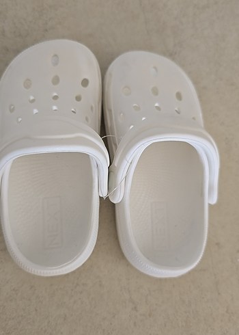 Next marka Beyaz 24 25 no Çocuk terliği - Görsel 2