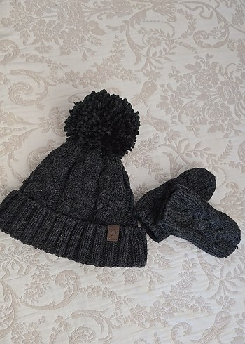 next marka Gri Örgü Kadın Bere ve Eldiven Seti - Görsel 2