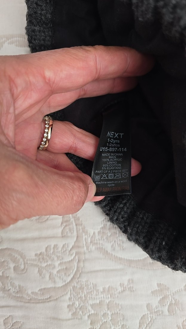 next marka Gri Örgü Kadın Bere ve Eldiven Seti - Görsel 4