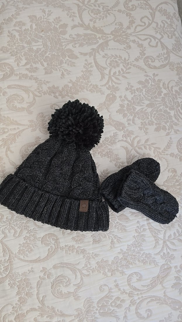 next marka Gri Örgü Kadın Bere ve Eldiven Seti - Görsel 2