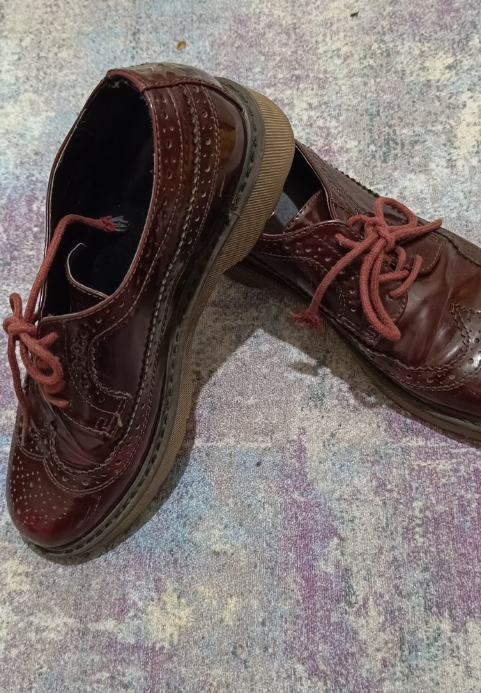 Kahverengi Deri Kadın Klasik Ayakkabı - Görsel 2