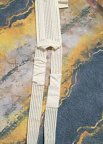 Beyaz Desenli Dikişsiz Duruş Korsesi S - Görsel 4