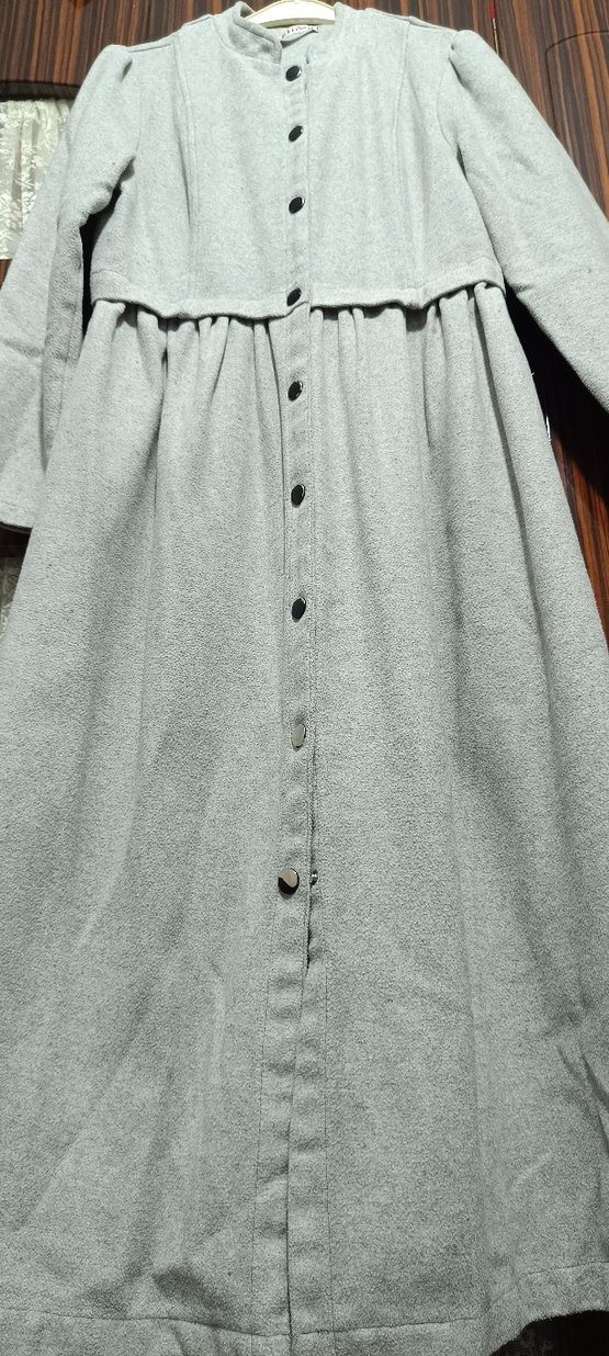 Düğmeli Gri Uzun ince kaban - Görsel 3