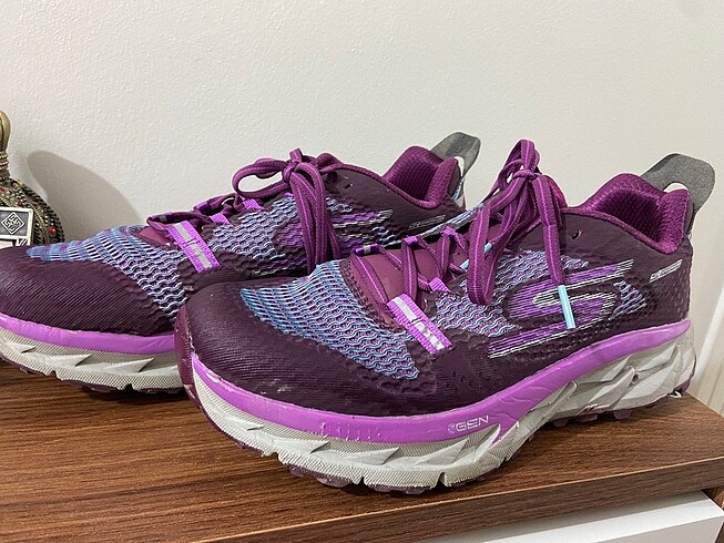 40 Beden Skechers Spor Ayakkabı