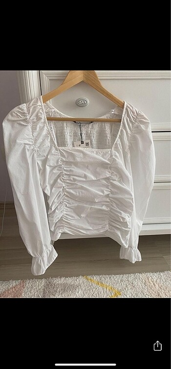 Zara Bluz