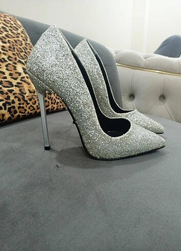 Ful simli stiletto 