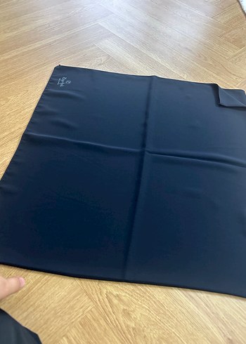 Kadın Lacivert Sade Medine ipeği Büyük boy eşarp 110 110 cm - Görsel 2