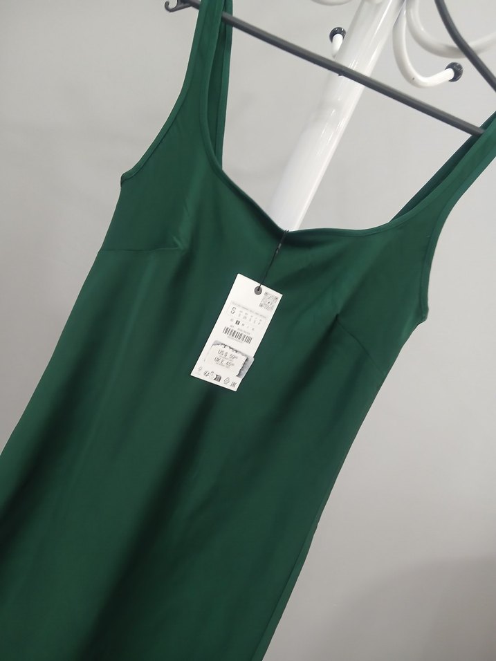 Zara yeşil saten elbise — görsel 2/18