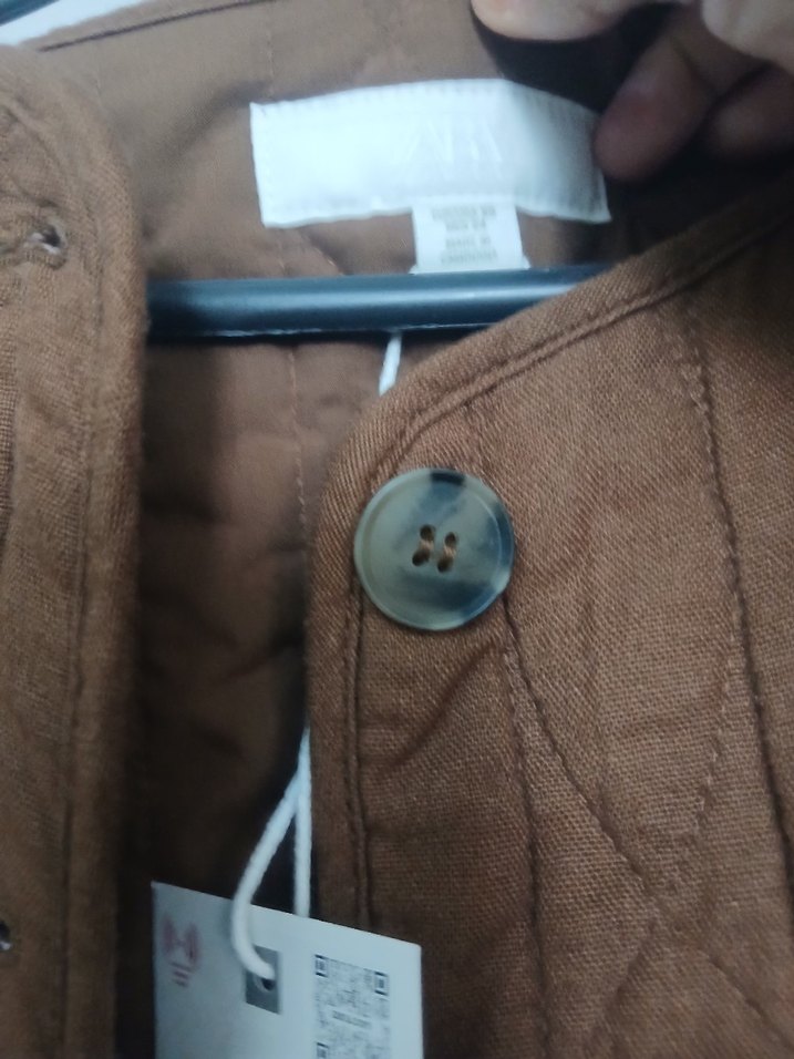 Zara rustik kapitone mont — görsel 10/14