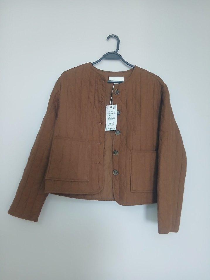 Zara rustik kapitone mont — görsel 8/14