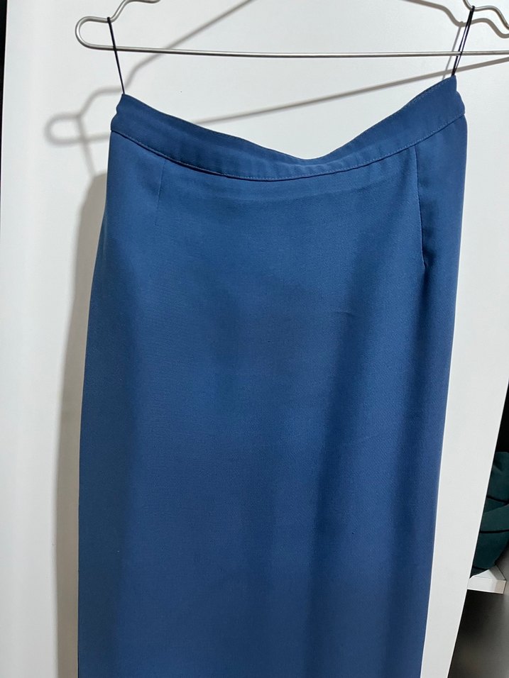 Mavi Uzun Dökümlü Kadın Etek - Görsel 2