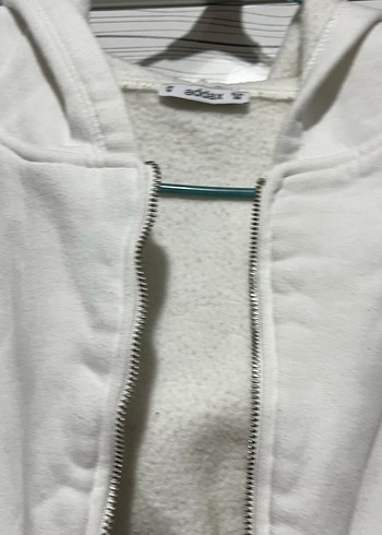 Beyaz Fermuarlı Kadın Sweatshirt - Görsel 4