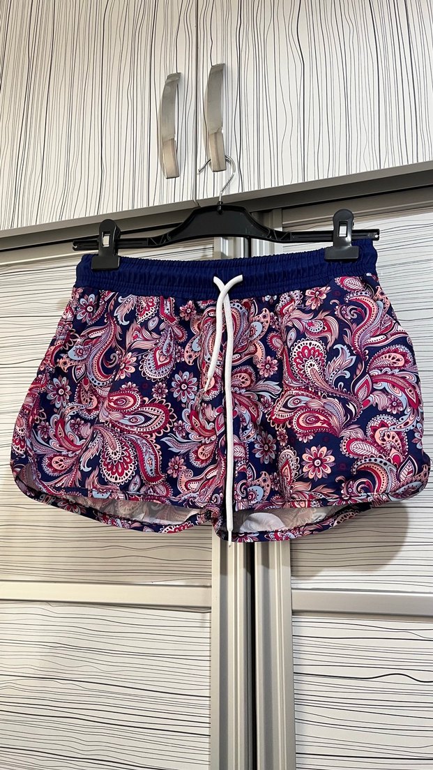 Renkli Desenli Kadın Mini Şort - Görsel 2