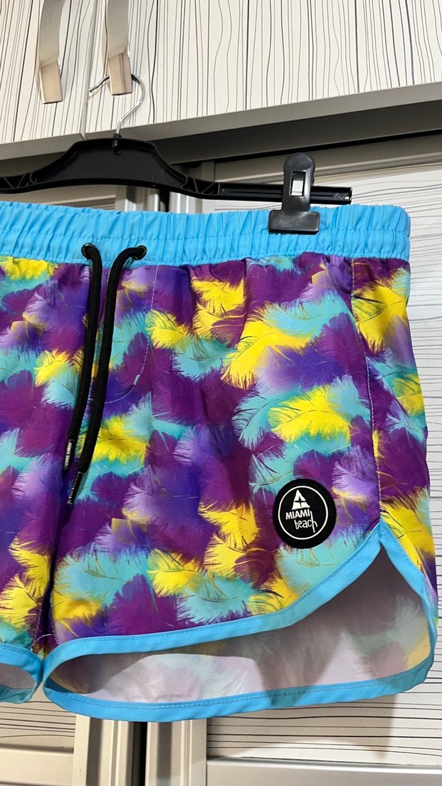 Renkli Batik Desenli Kadın Mini Şort - Görsel 3