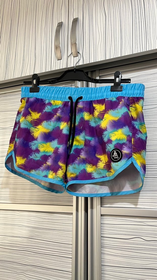 Renkli Batik Desenli Kadın Mini Şort - Görsel 2