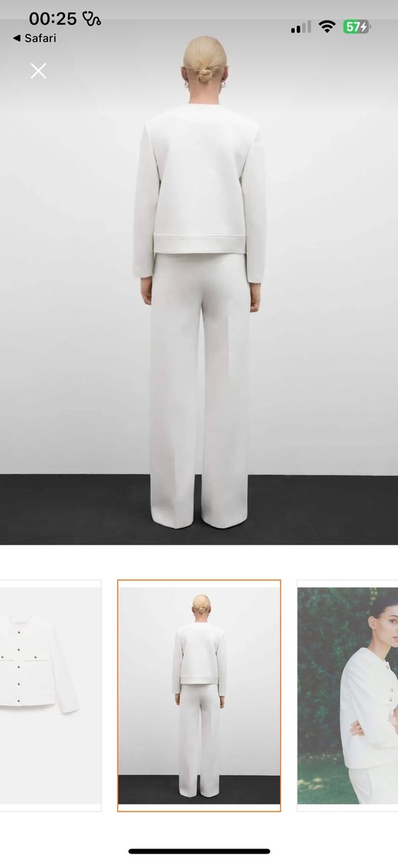 Düğmeli Beyaz Kolsuz Mini Yelek - Görsel 3