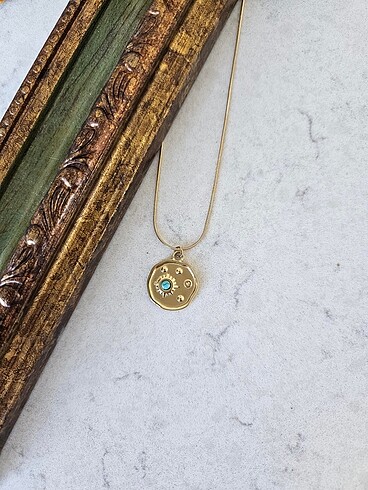 Çelik vintage kolye