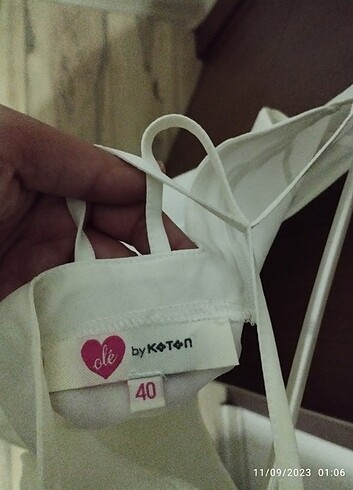 40 Beden Koton marka omuz detaylı bluz