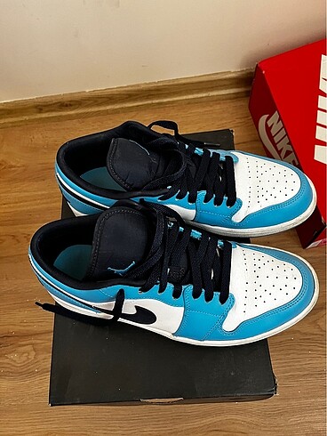 Nike Nike Air jordan low unc