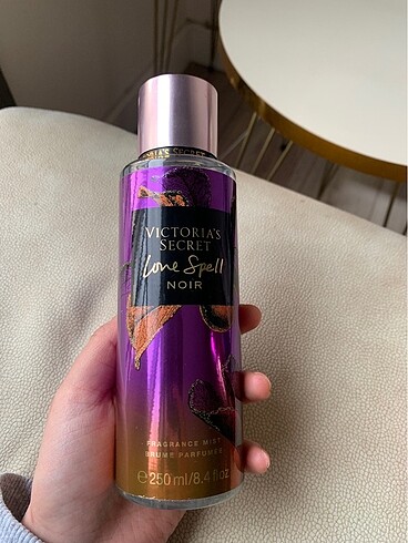  Beden Victoria?s Secret vücut spreyi