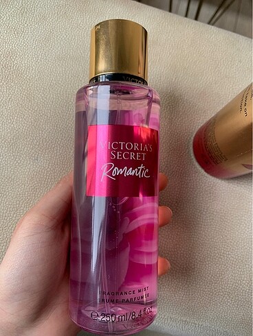  Beden Renk Victoria?s Secret vücut spreyi