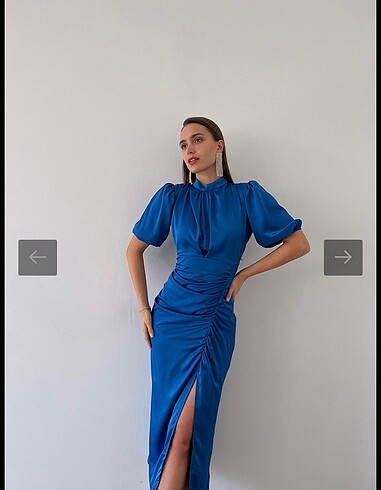Zara Drapeli Yırtmaçlı Saten Elbise