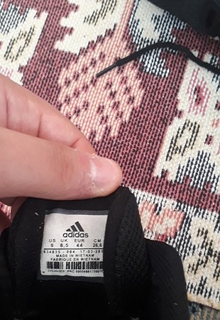 44 Beden Adidas 44 Numara Az Kullanılmış Orjinal 75 TL