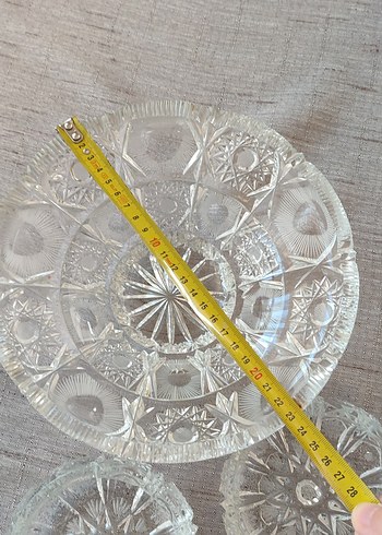 Beyaz Kristal Kesme Desenli Tabak - Görsel 3