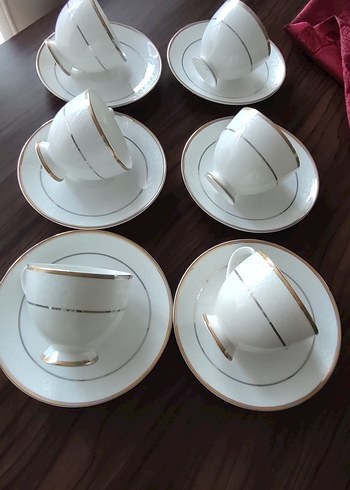 Beyaz Altın Yaldızlı Porselen Fincan Takımı - Görsel 2