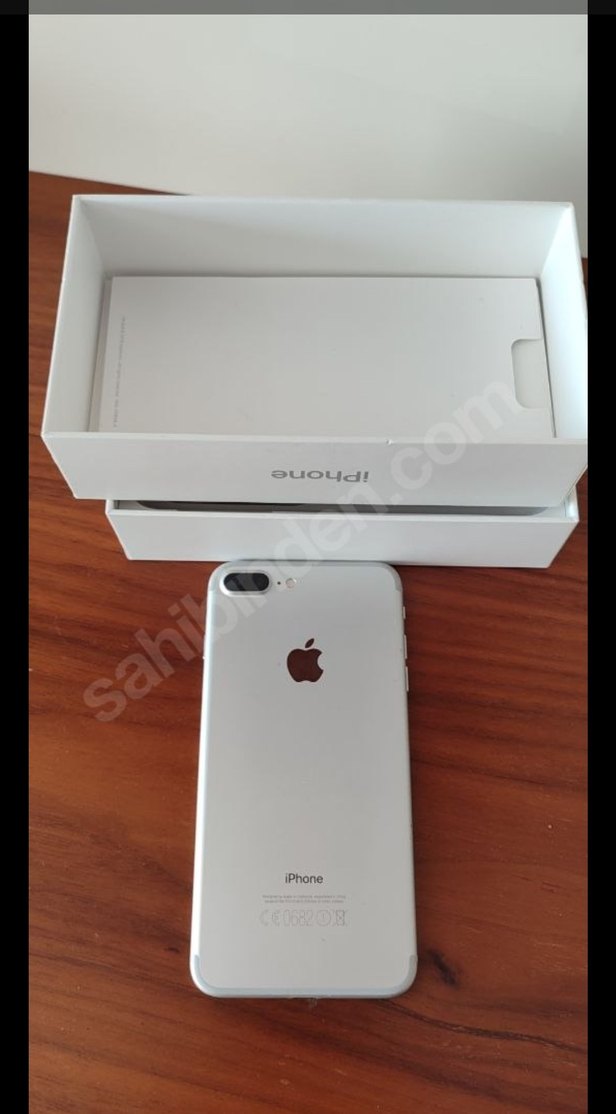 Beyaz iPhone kutusuyla birlikte - Görsel 2