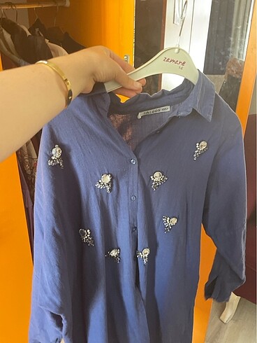 xl Beden Taşlı gömlek