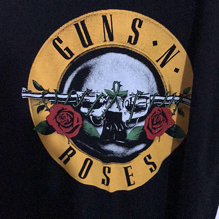 Guns and Roses Tişört