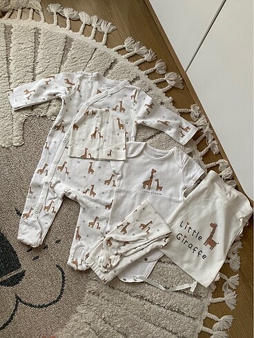 Hastane çıkışı set 9 ay