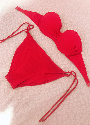 38 Beden Kırmızı bikini