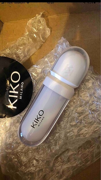  Beden Kiko lipgloss